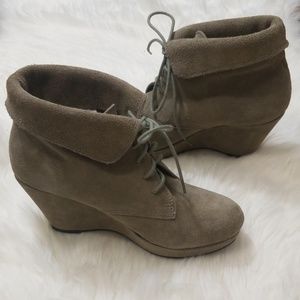 Steven Madden Suede Maarkee Taupe Bootie, Sz 10